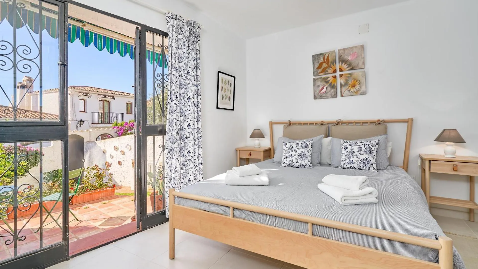 Casa Marazul Capistrano Nerja Villa Spain